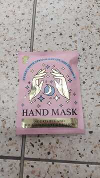 ACTION - Hand mask with apricot nut oil and vitamin E