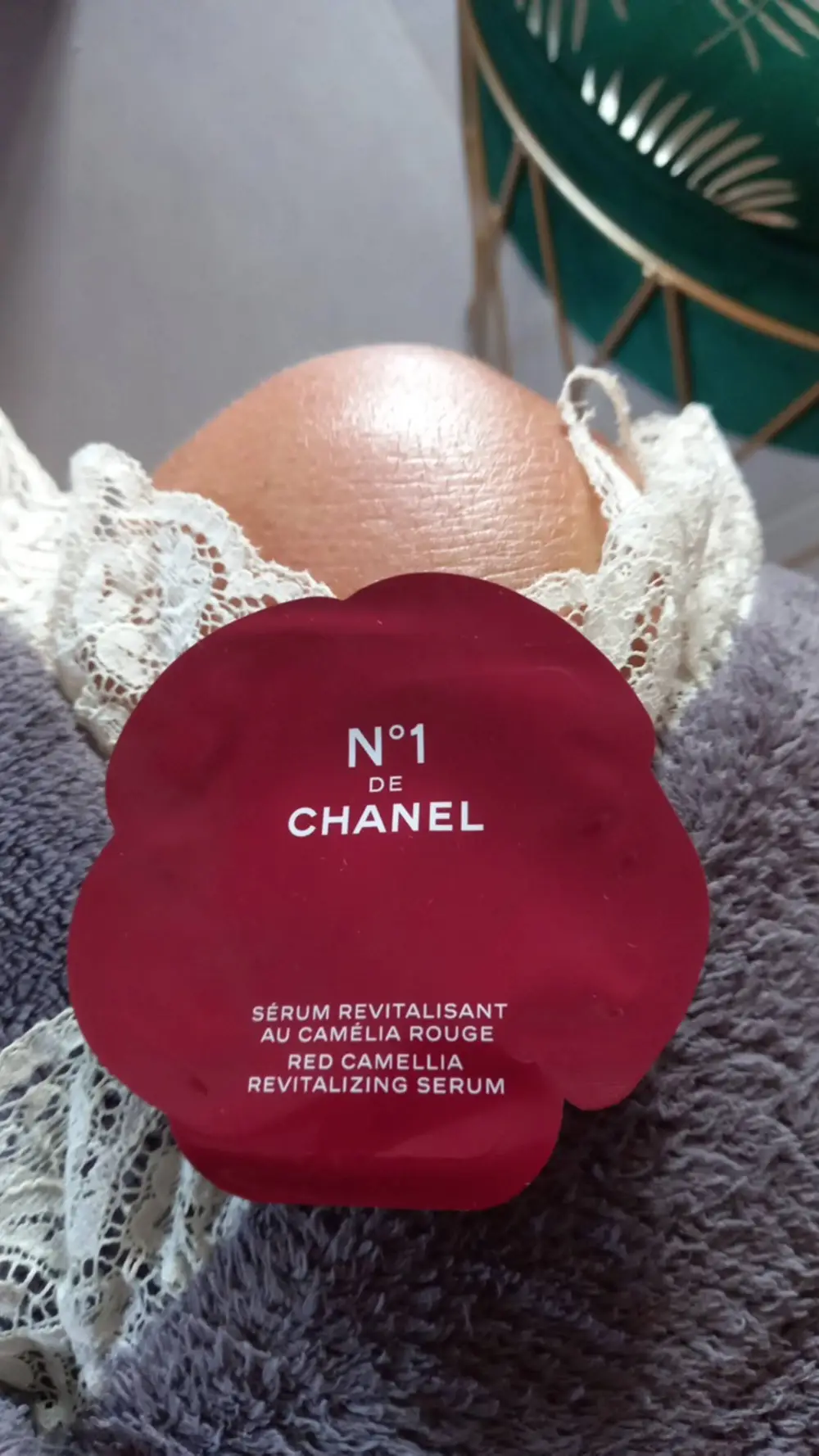 CHANEL - N°1 Sérum revitalisant au camélia rouge