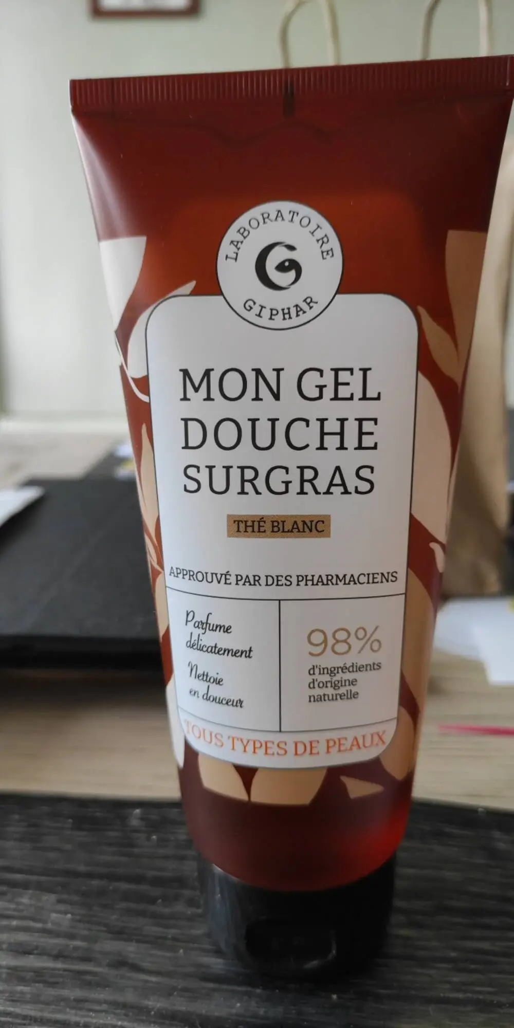 LABORATOIRE GIPHAR - Thé blanc - Mon gel douche surgras