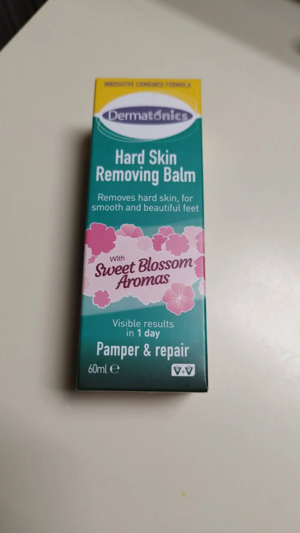 DERMATONICS - Pamper & repair - Hard skin removing bal