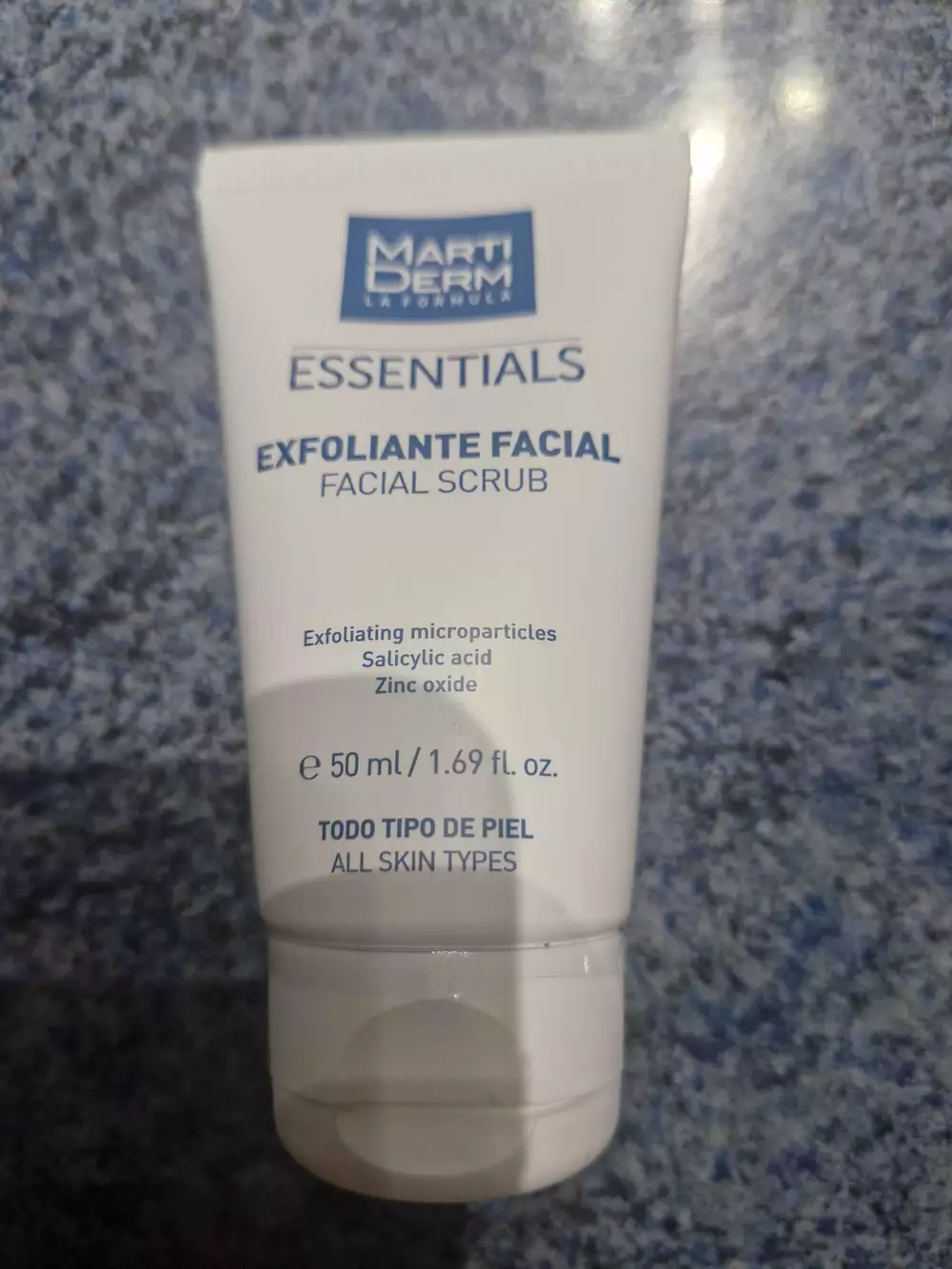 MARTIN DERM - Essentials - Exfoliant facial 