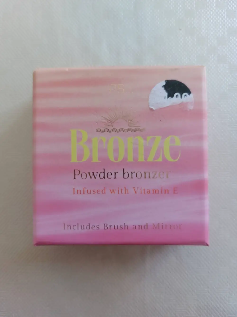 PRIMARK - Bronze - Powder bronzer infused with vitamin E