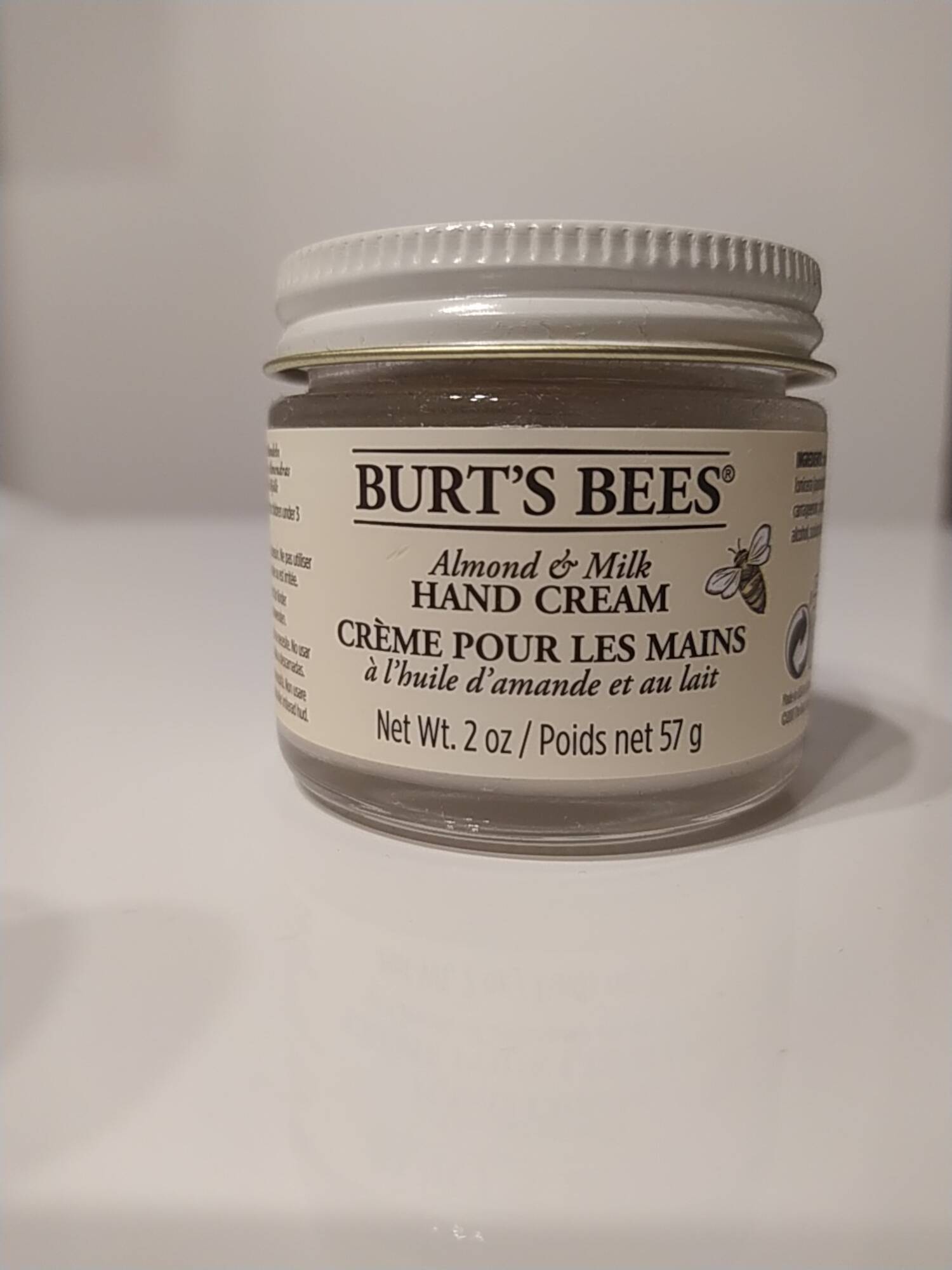 BURT'S BEES - Crème pour les mains à l'huile d'amande et au lait