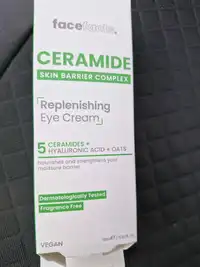 FACE FACTS - Ceramide - Replenishing eye cream
