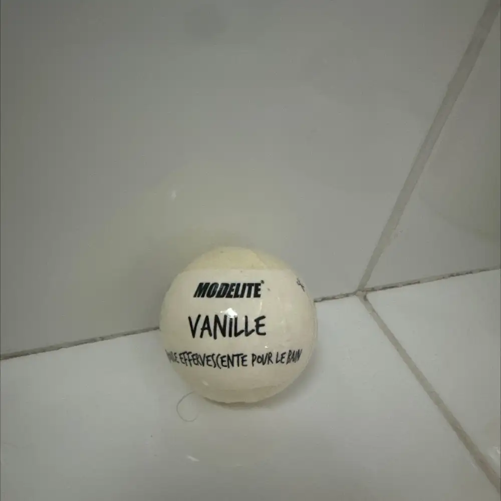 MODÉLITE - Vanille - Boule effervescente pour le bain