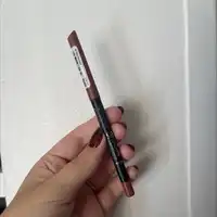 ESSENCE - Matte comfort lipliner 02 silky hazelnut 8h