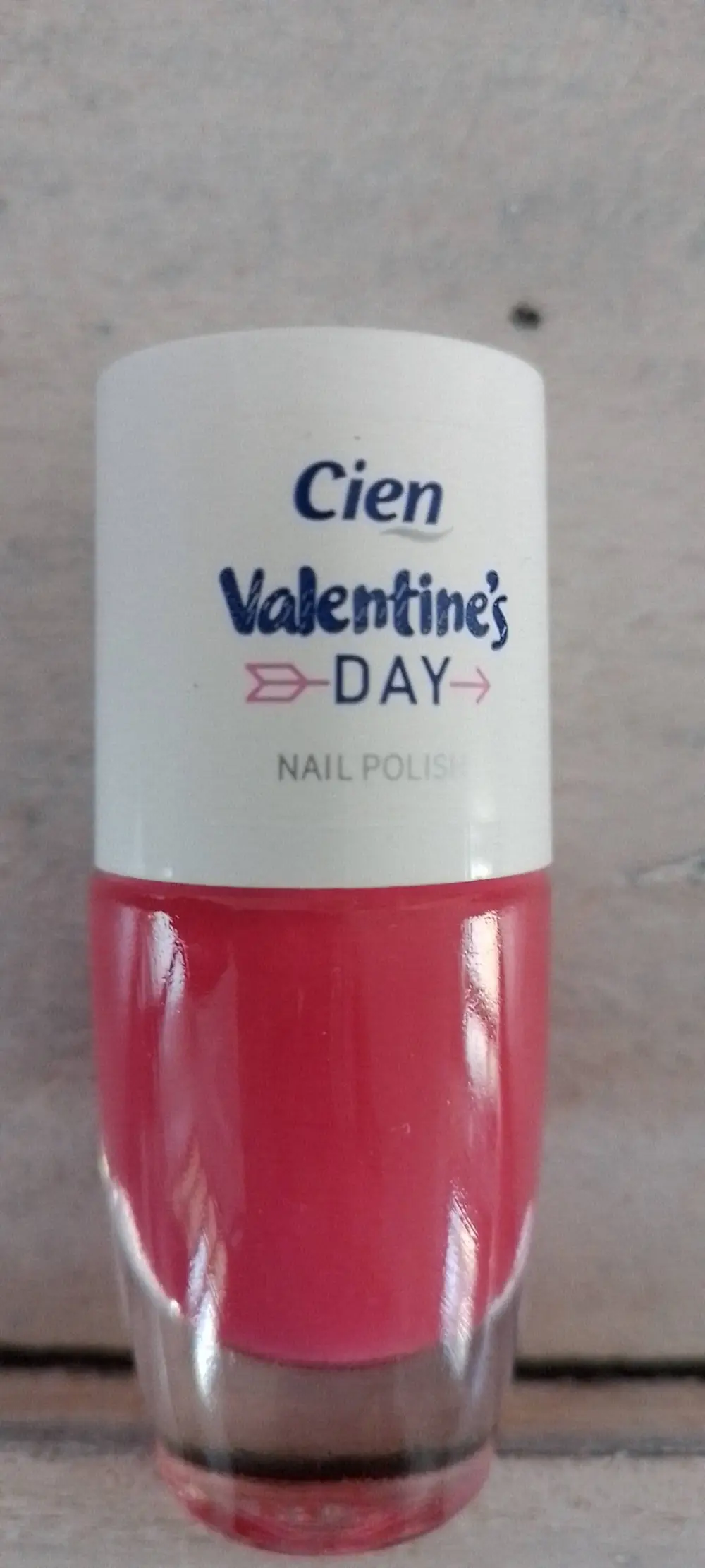 CIEN - Valentine's day - Nail polish